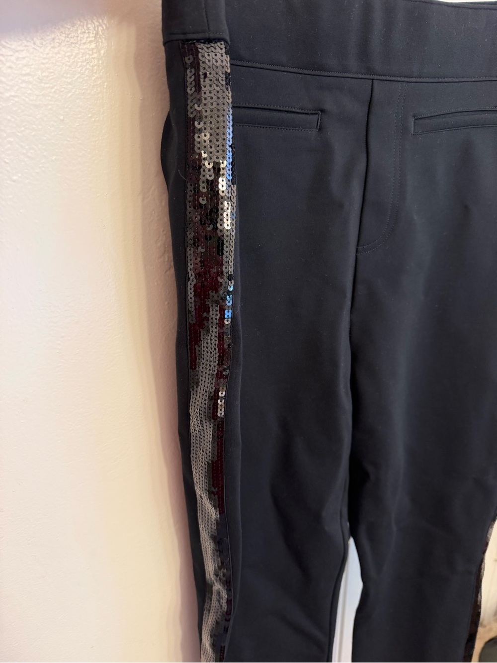 SPANX Black Sequin-Trim Ankle Pants Perfect Black Pant Size XL Pull On - Picture 3 of 6